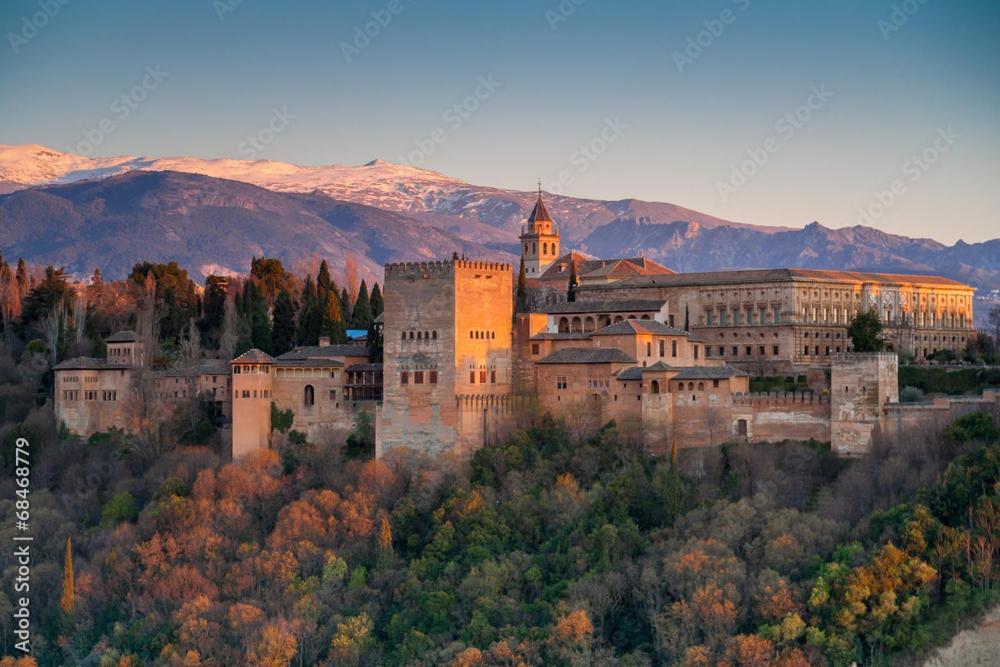 4 Balconies House, Central And Near The Alhambra — Photos 2