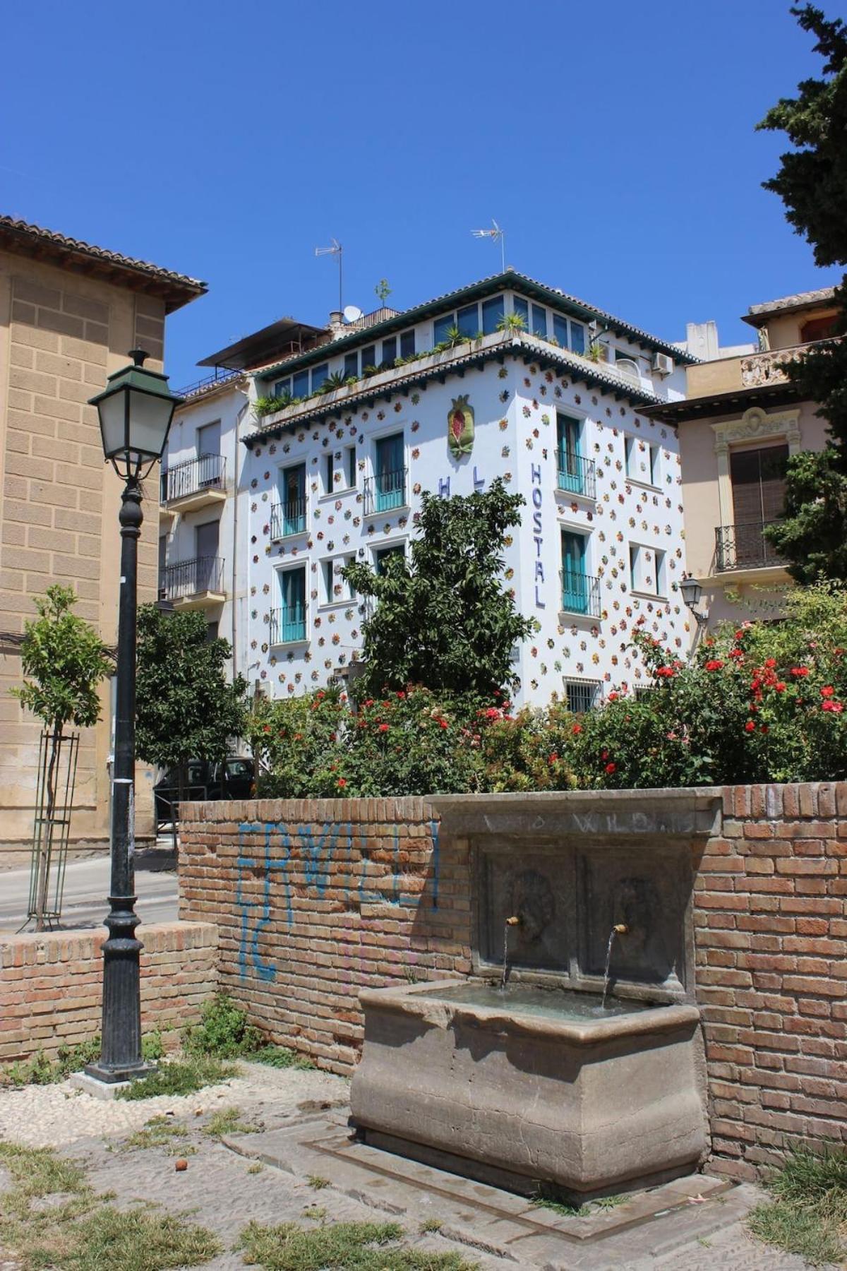 4 Balconies House, Central And Near The Alhambra — Photos 3